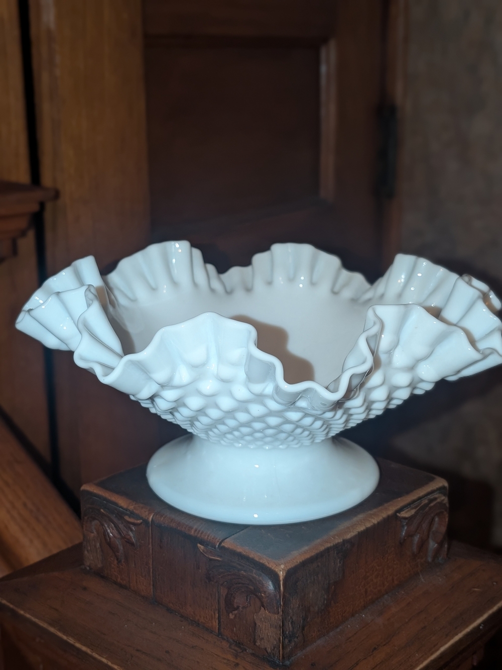 10" FENTON Hobnail Milk Glass Round Double Crimped Footed Bowl 1950s vintage
